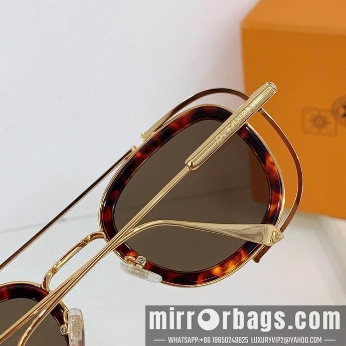 LV Glasses smx213