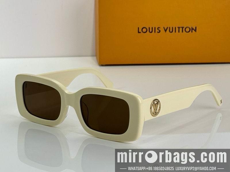 LV Glasses smx105