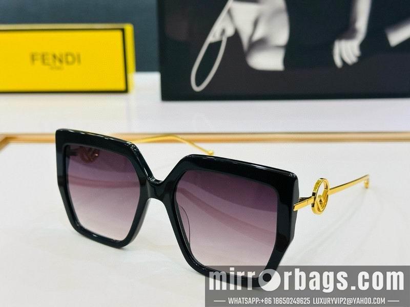 Fendi Glasses smh102