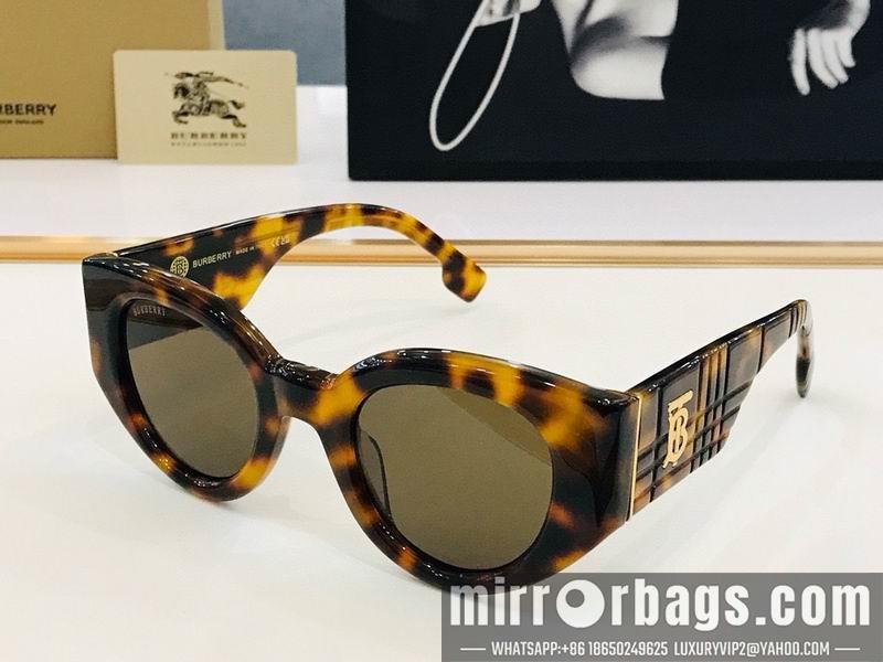 Burberry Glasses smx18