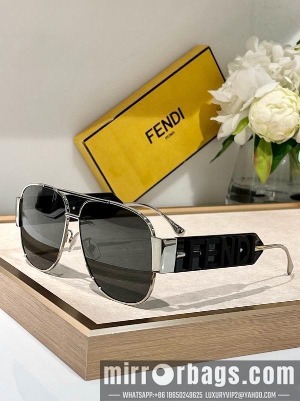 Fendi Glasses smx101