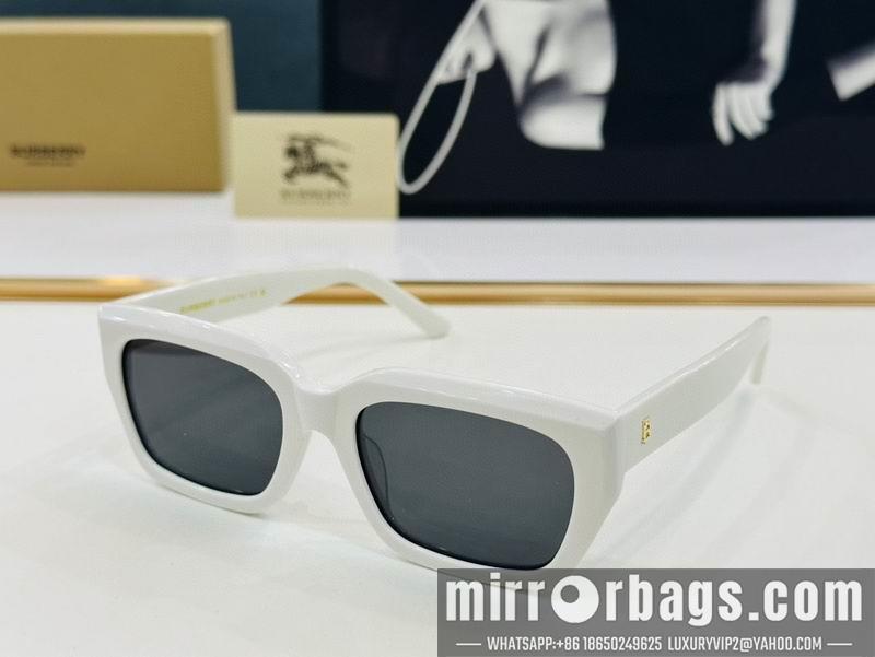 Burberry Glasses smr29