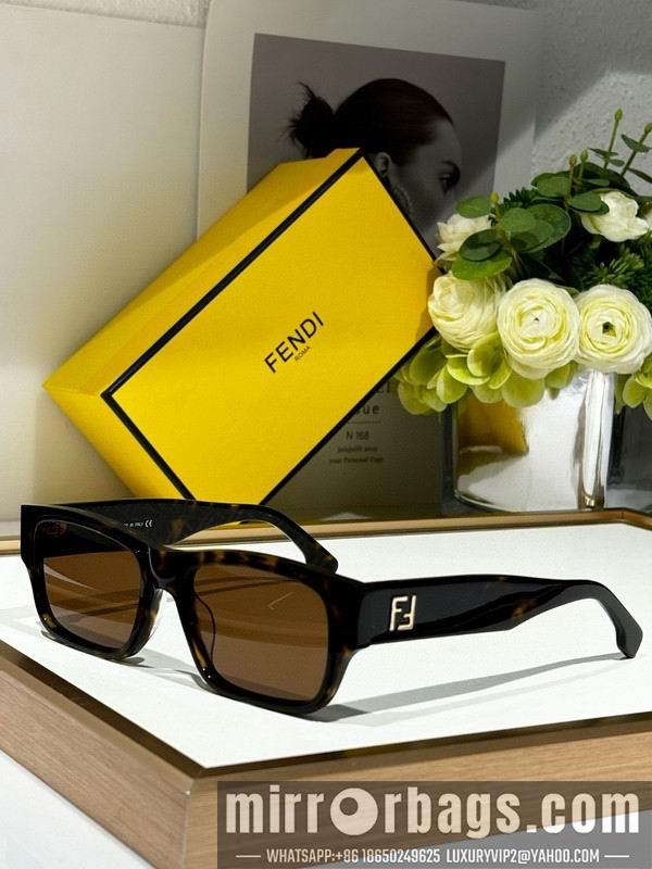 Fendi Glasses smh108