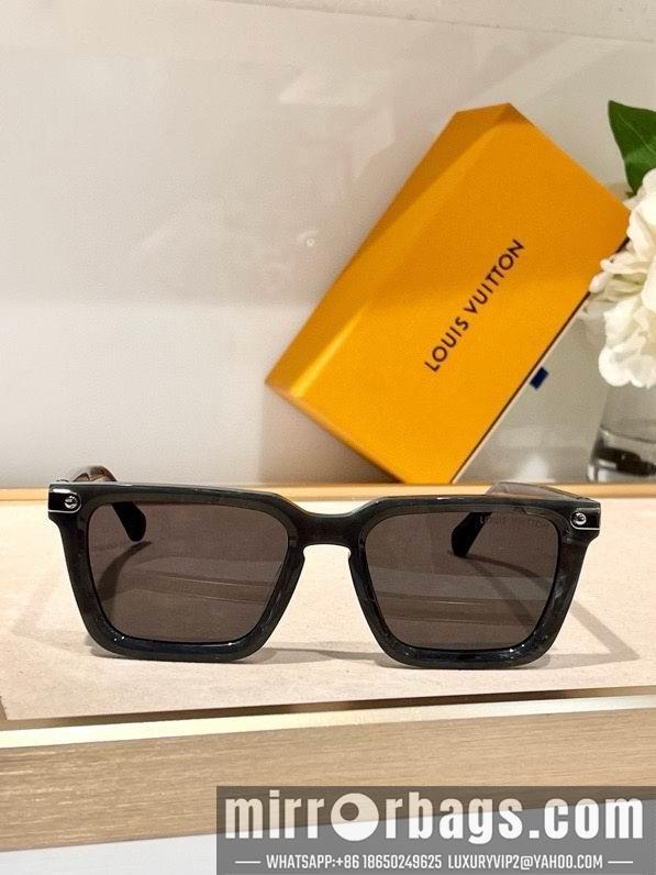 LV Glasses smx203