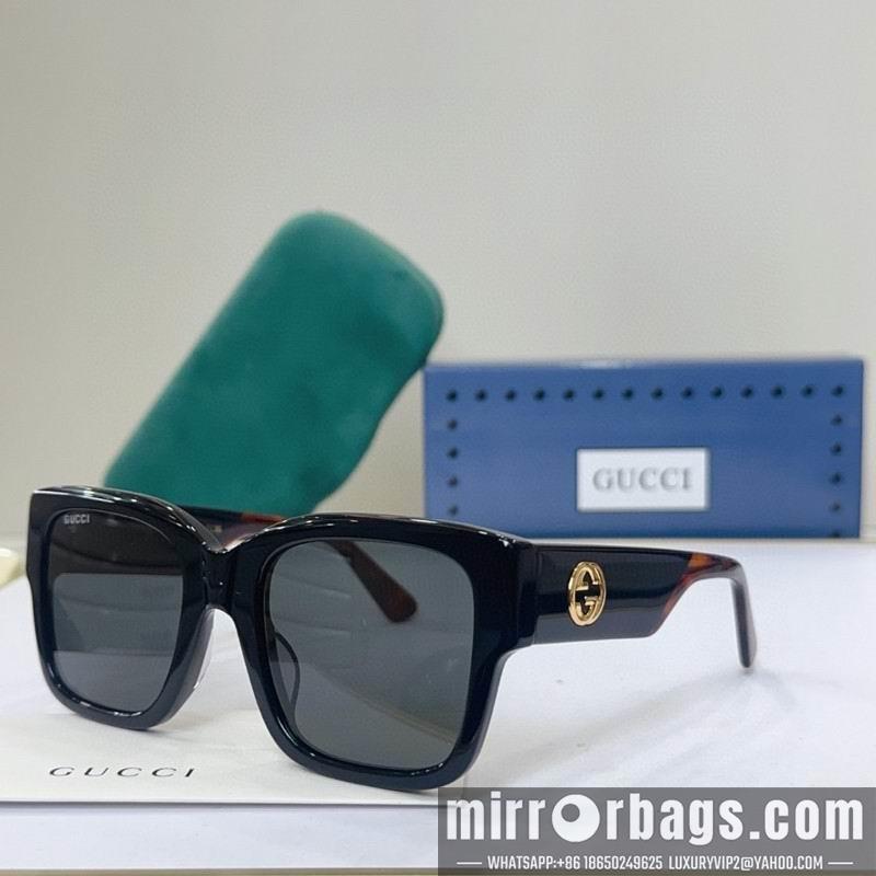 Gucci Glasses smh261
