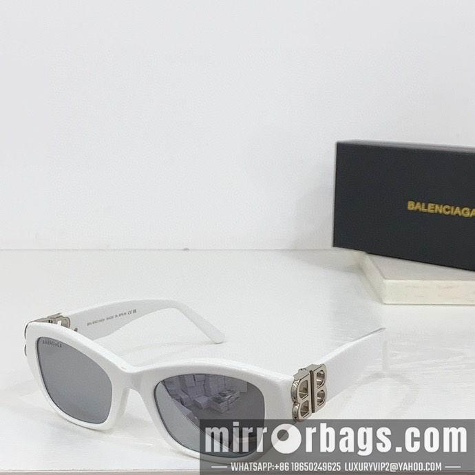 Balenciaga Glasses smr95