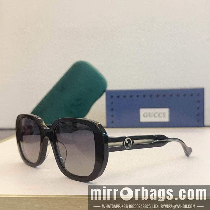 Gucci Glasses smx153
