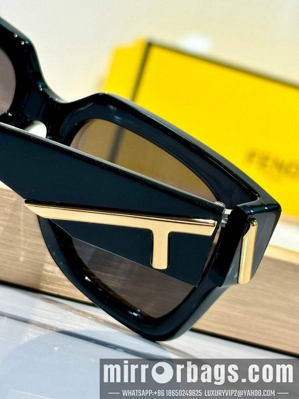 Fendi Glasses smh94