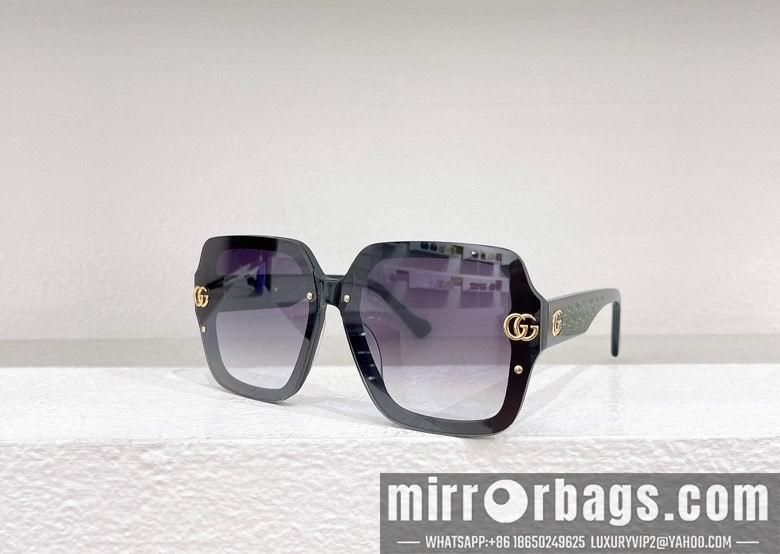Gucci Glasses smx102
