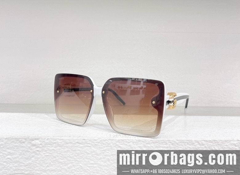 Gucci Glasses smx101