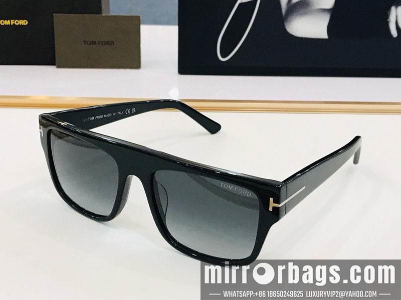 Tom Ford Glasses smx28