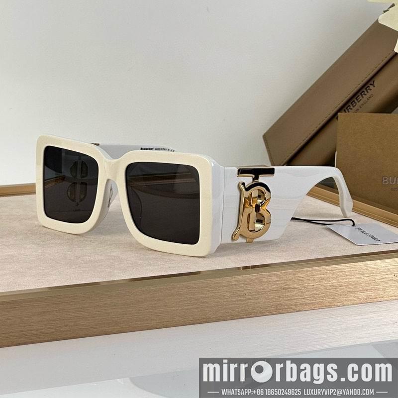 Burberry Glasses smx50