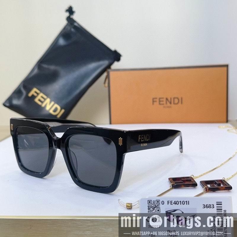 Fendi Glasses smh103