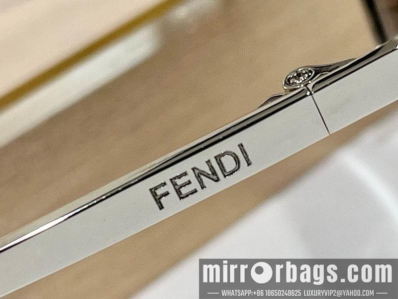Fendi Glasses smx76