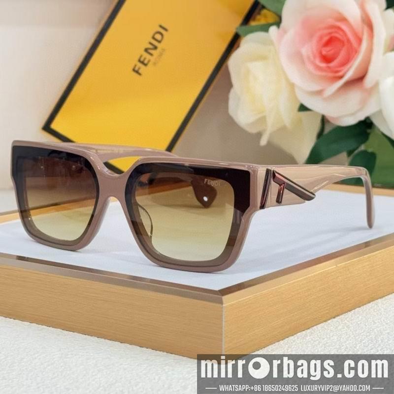 Fendi Glasses smh111