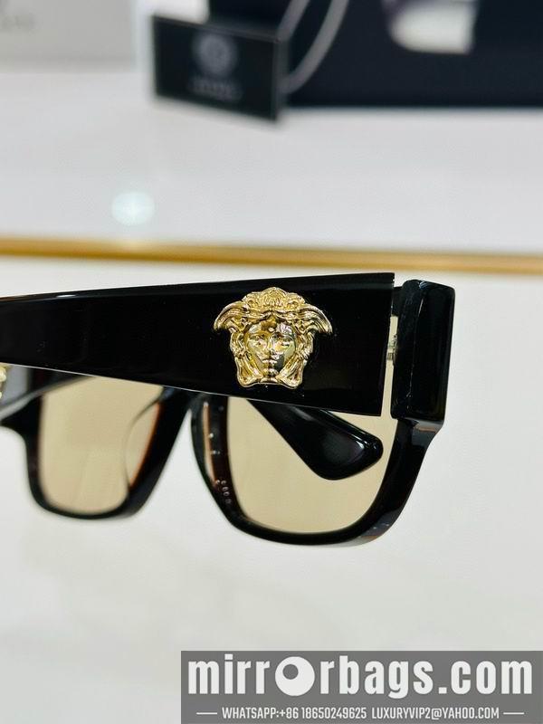 Versace Glaases smx95