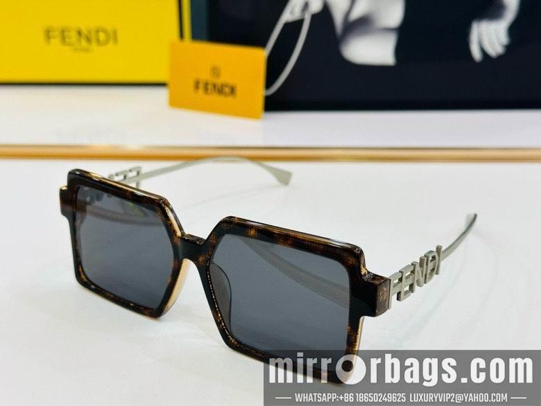 Fendi Glasses smx114