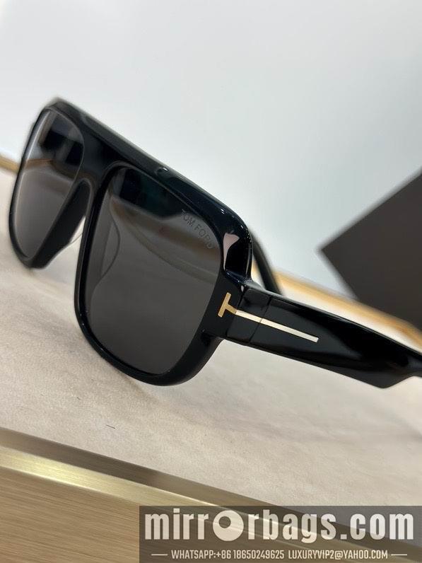 Tom Ford Glasses smx155