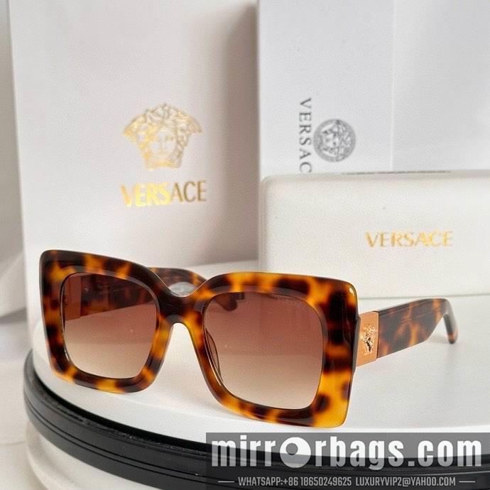 Versace Glaases smx177