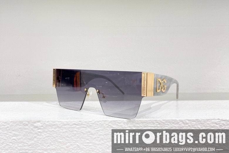 DG Glasses 010212