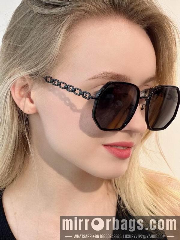 LV Glasses smr84