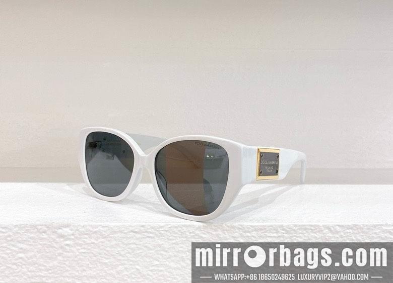 DG Glasses 010214