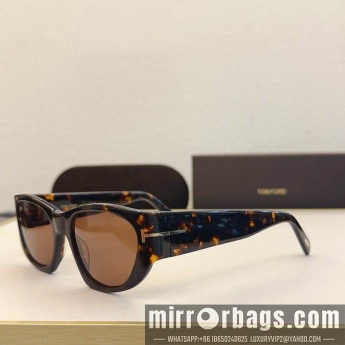 Tom Ford Glasses smx142