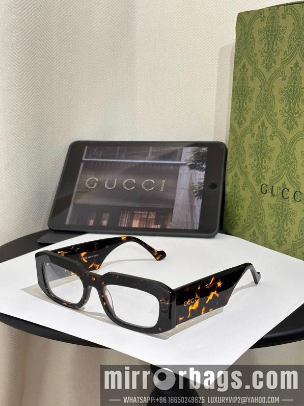 Gucci Glasses smr56