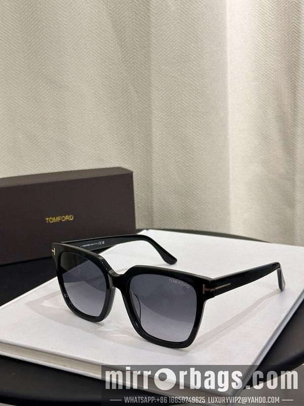 Tom Ford Glasses smx116