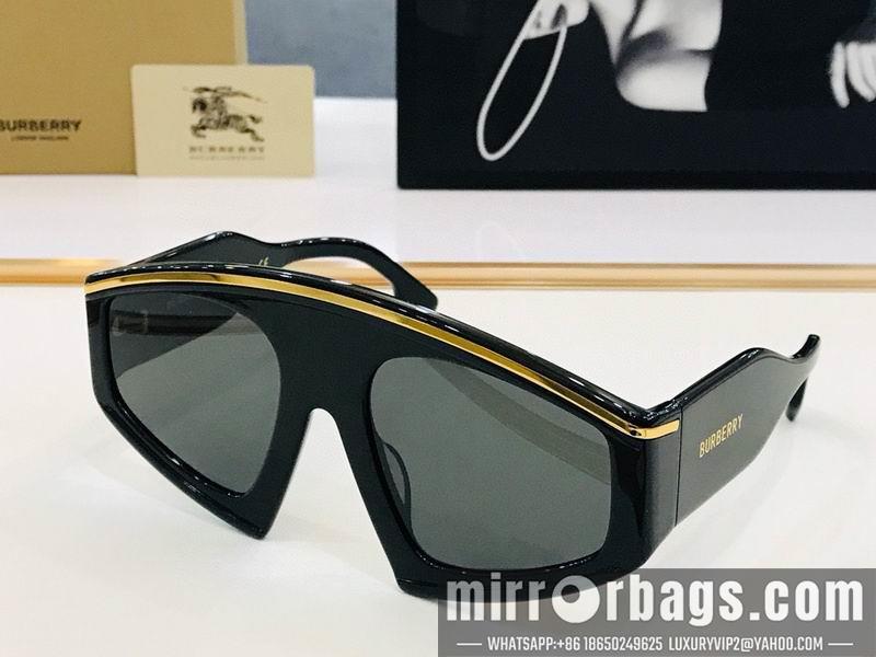 Burberry Glasses smx19