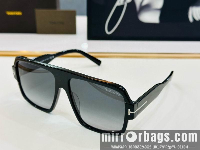 Tom Ford Glasses smx32