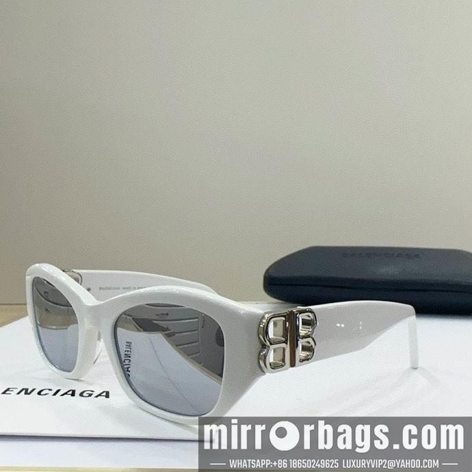 Balenciaga Glasses smr97