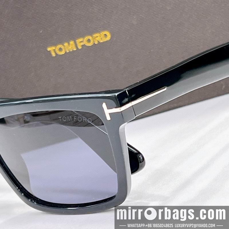 Tom Ford Glasses smx52