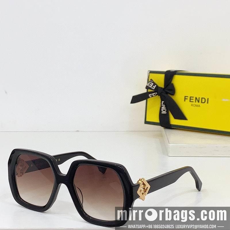 Fendi Glasses smh36
