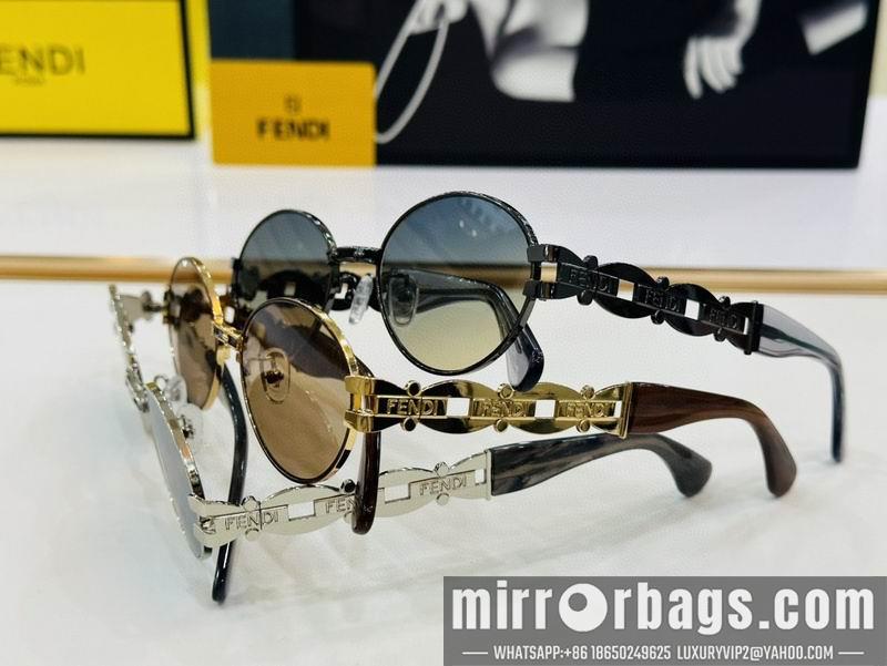 Fendi Glasses smh45