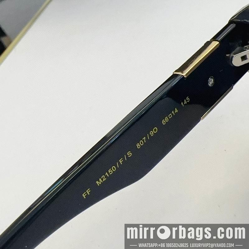 Fendi Glasses smx141