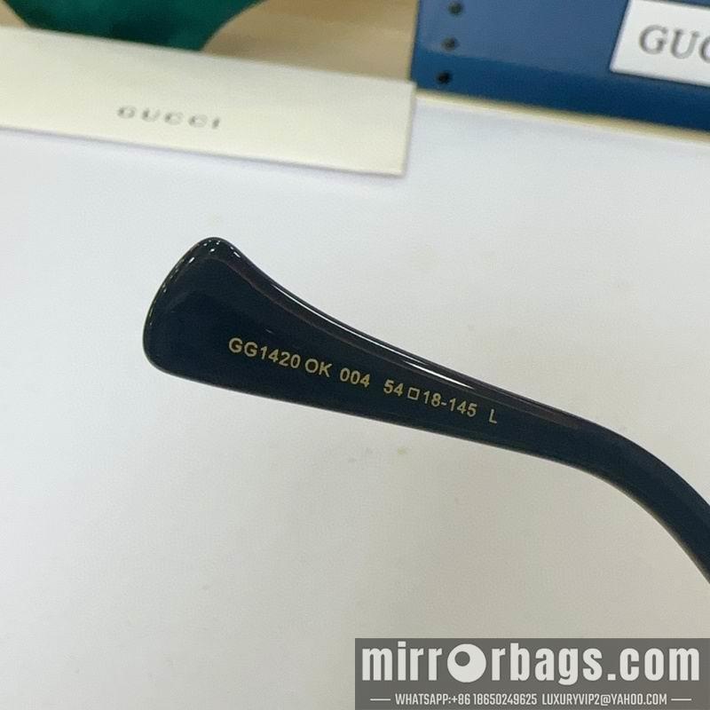 Gucci Glasses smr42