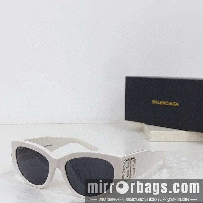 Balenciaga Glasses smx85