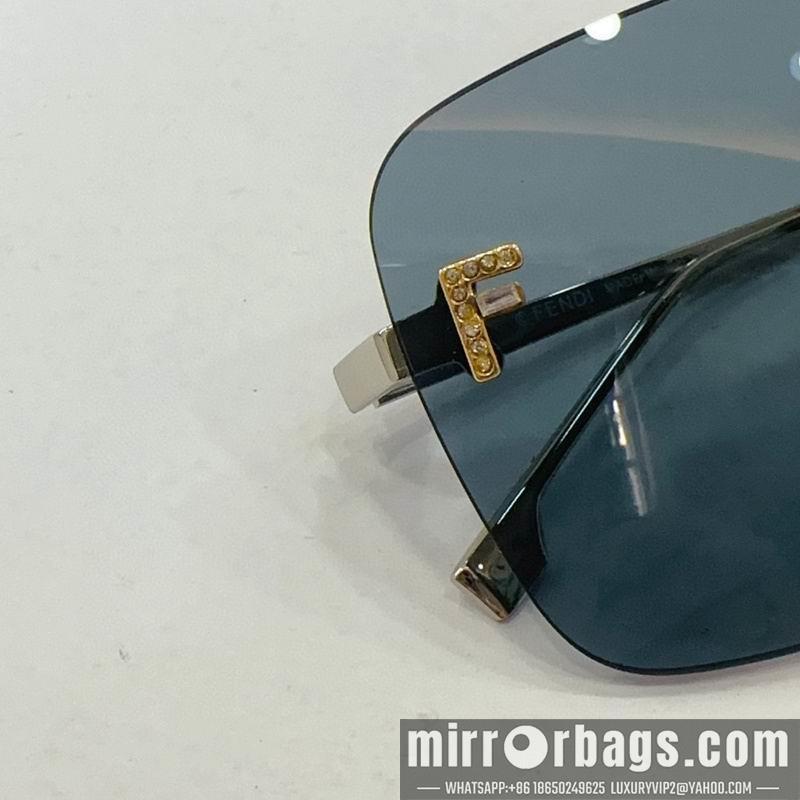Fendi Glasses smh51