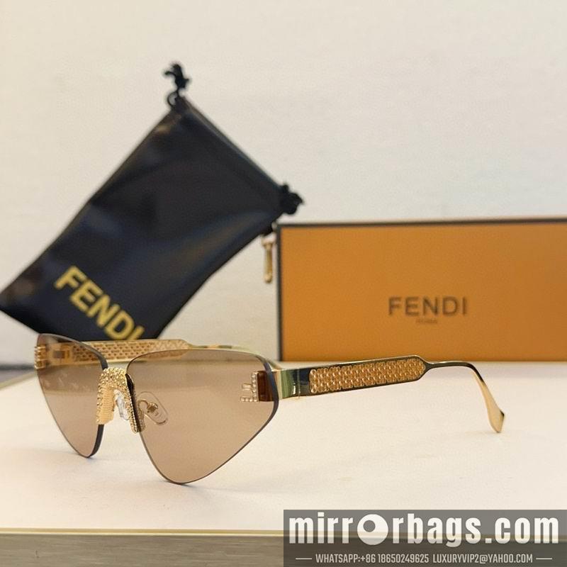 Fendi Glasses smx146