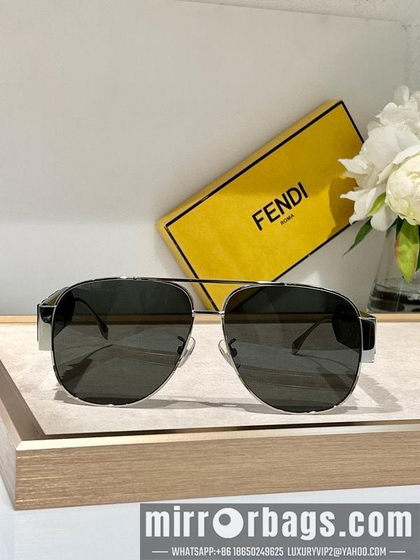 Fendi Glasses smx101