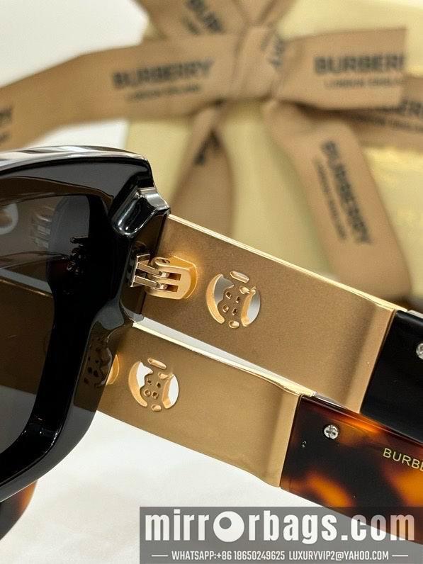 Burberry Glasses smx88