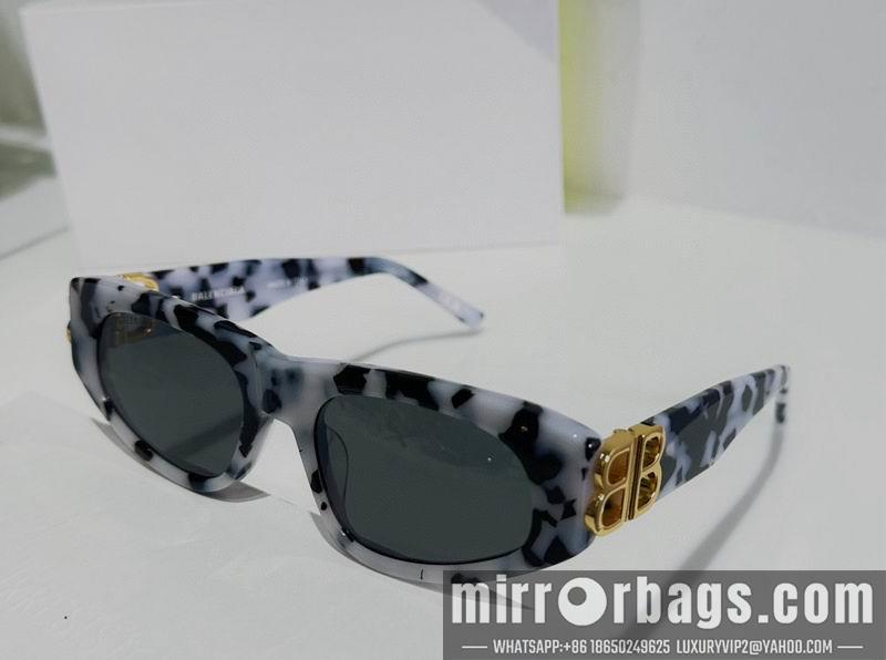 Balenciaga Glasses 010201