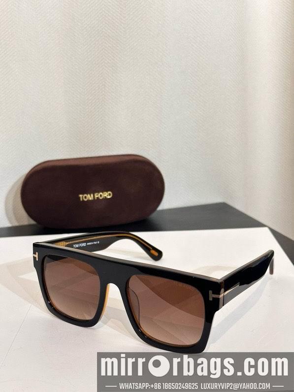 Tom Ford Glasses smx63