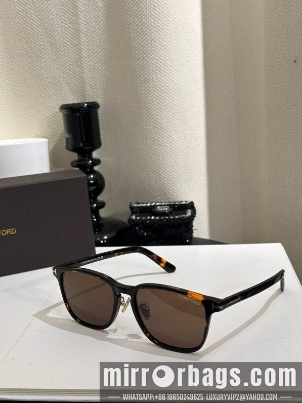 Tom Ford Glasses smx111