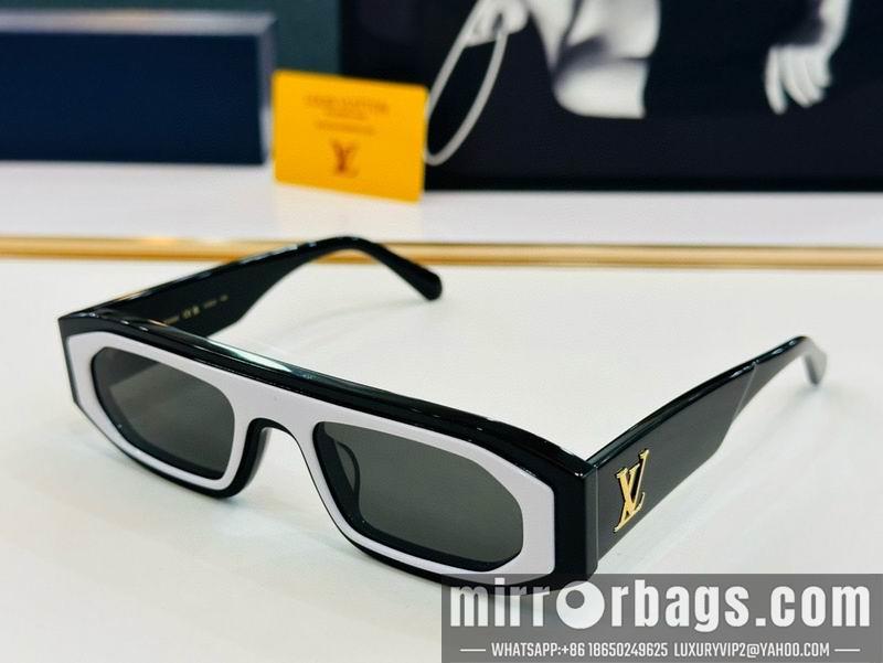 LV Glasses smr72