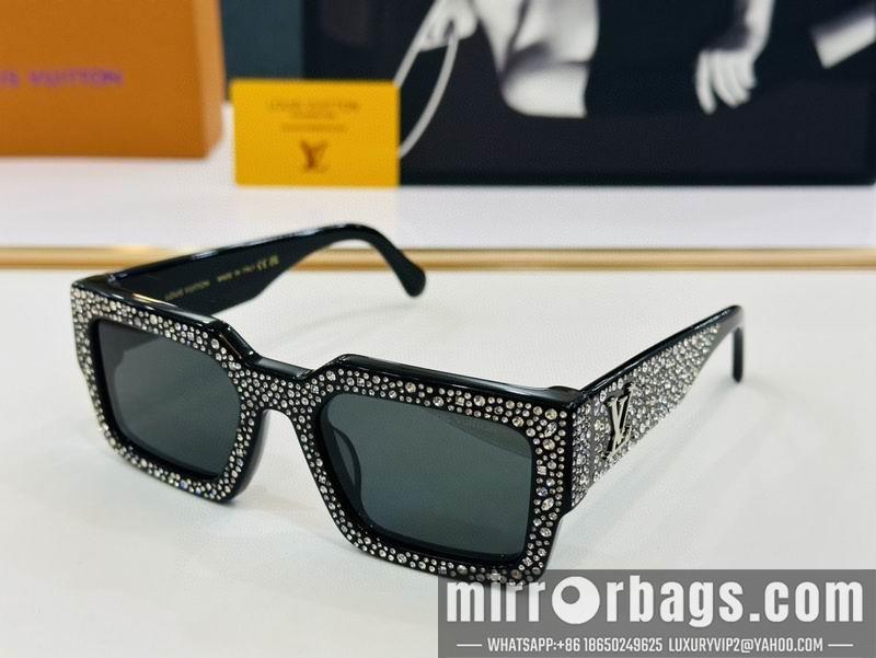 LV Glasses smr101