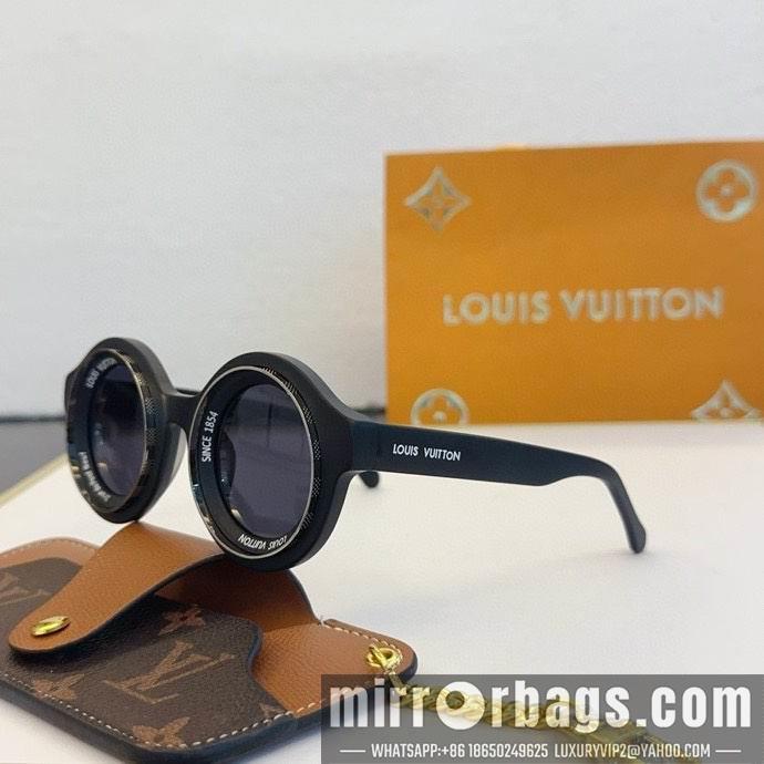 LV Glasses smx208