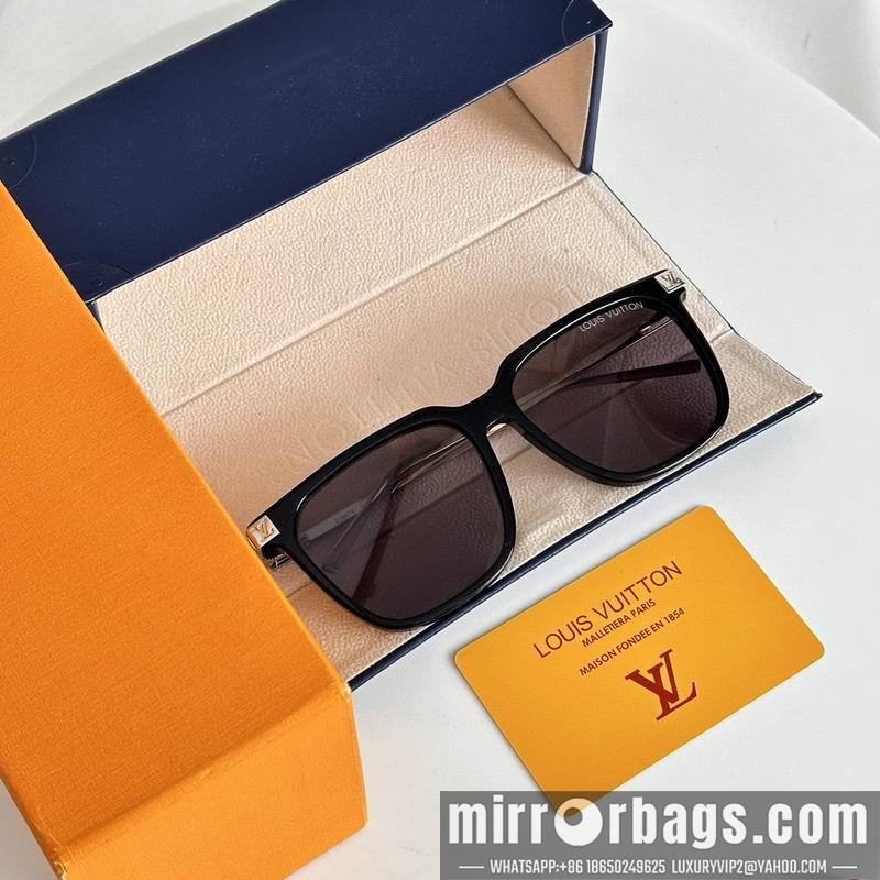 LV Glasses smr148