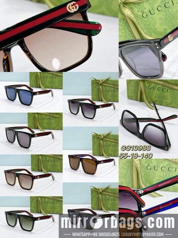 Gucci Glasses smx90